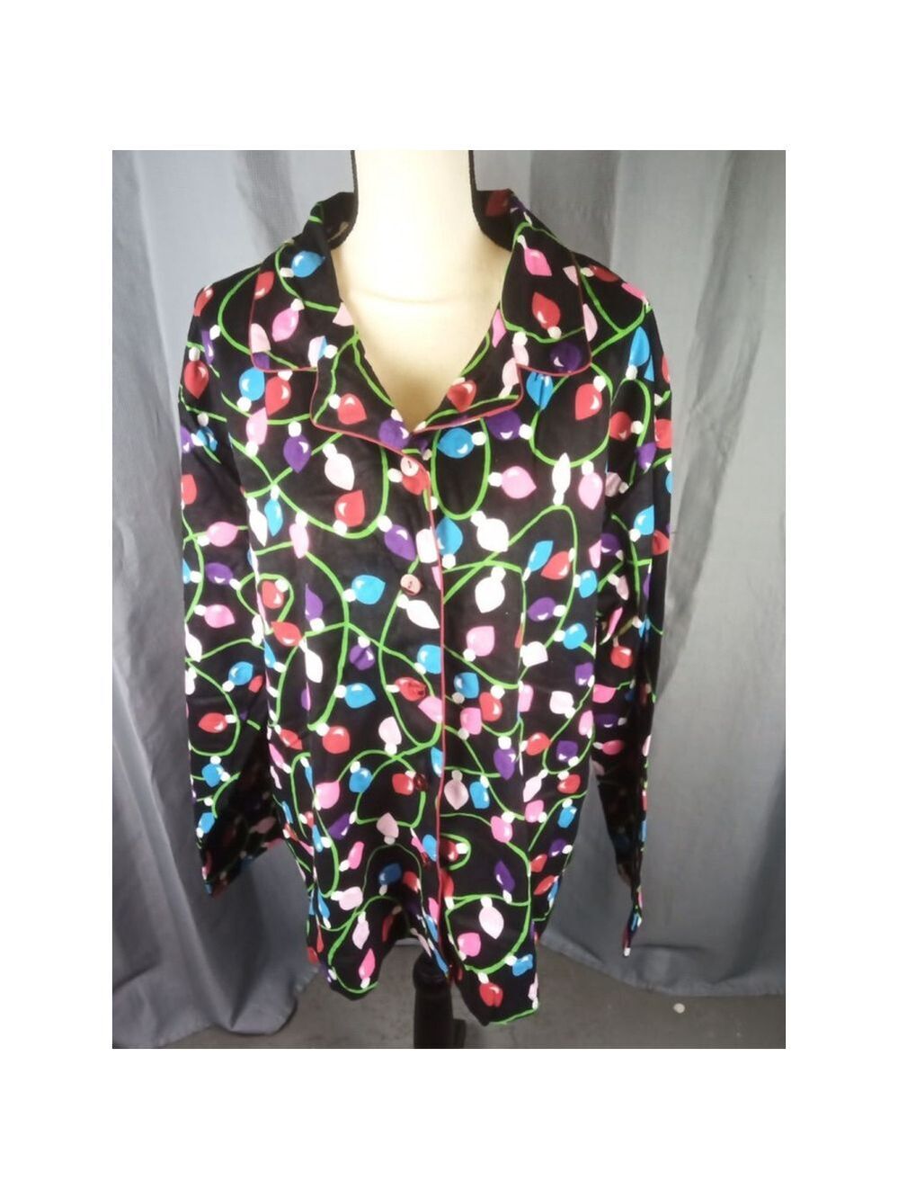 Women's #followme Black Multi-color Christmas Lights Pajama Top 2X